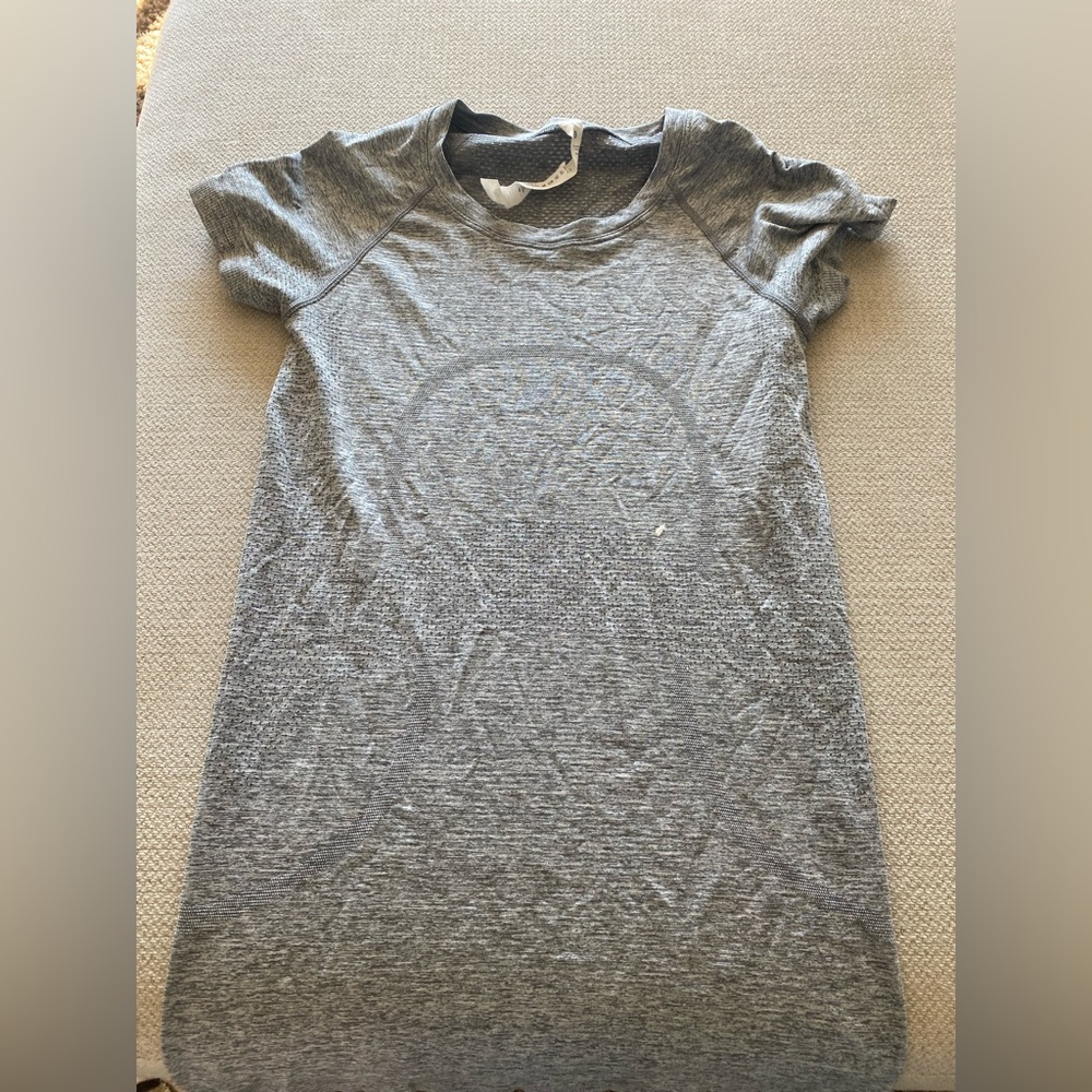 Lululemon Swiftly Tech Shirt